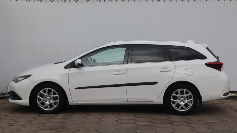 Toyota Auris -