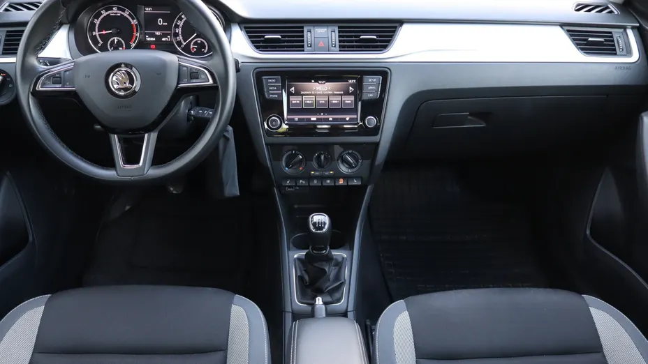 Skoda Rapid -
