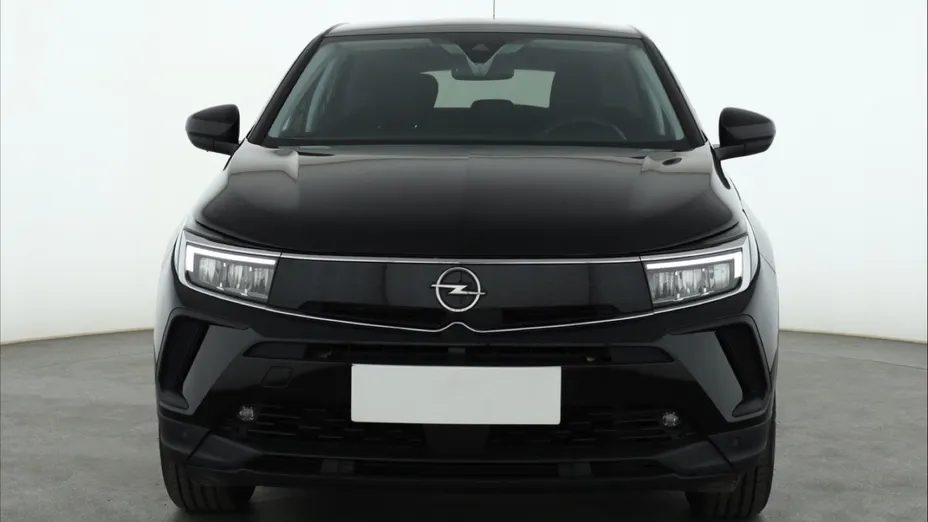 Opel Grandland -