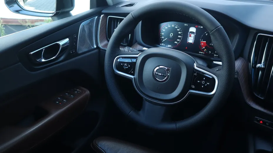 Volvo XC60 -