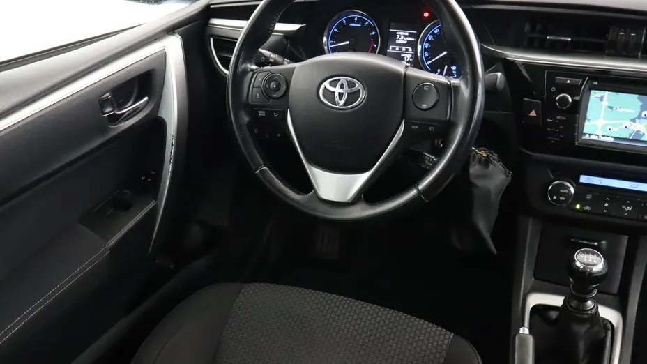 Toyota Corolla -