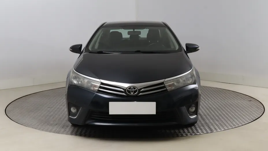Toyota Corolla -