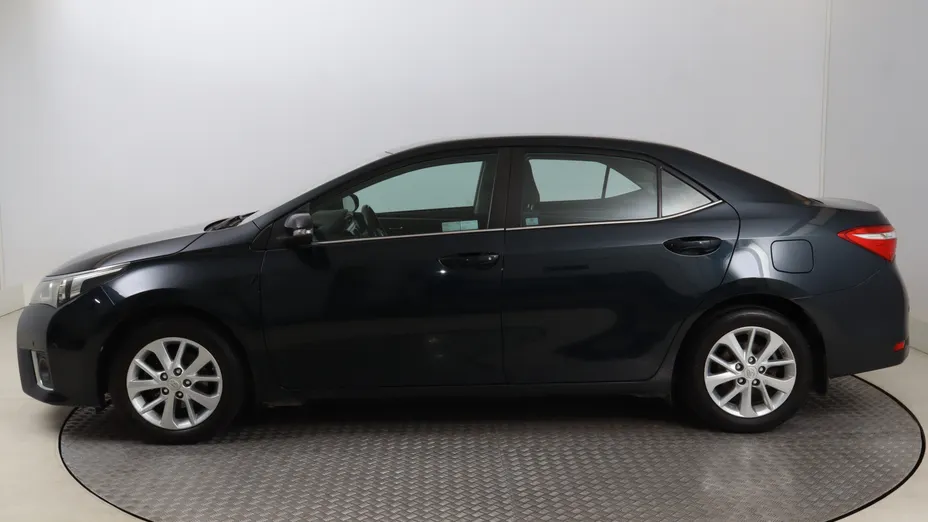 Toyota Corolla -