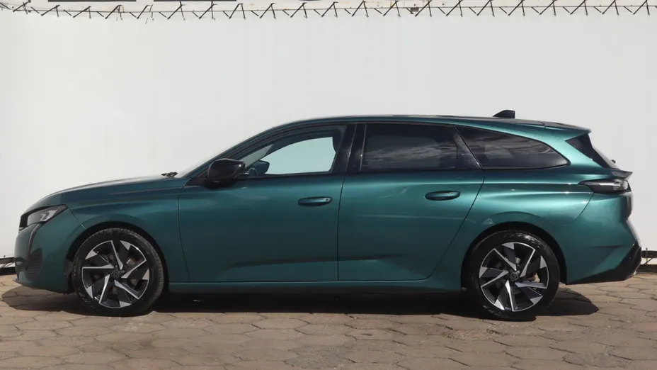 Peugeot 308 -