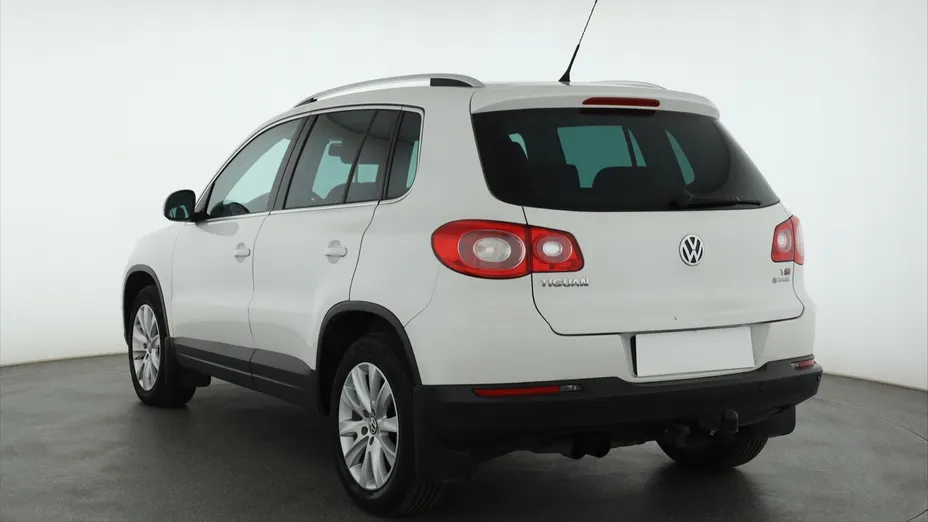 VW Tiguan -