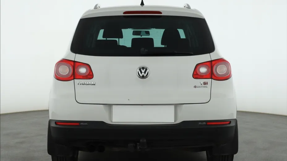 VW Tiguan -