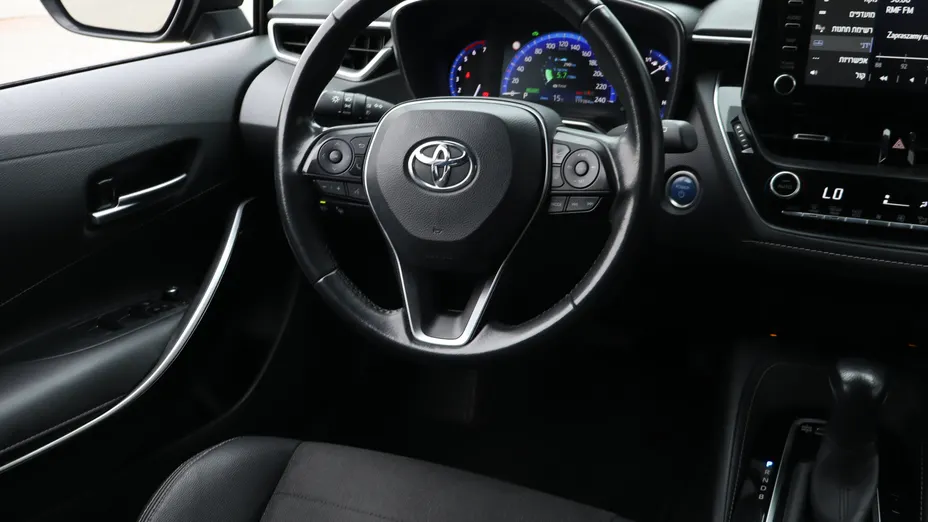 Toyota Corolla -