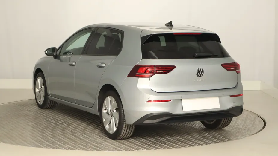 VW Golf -