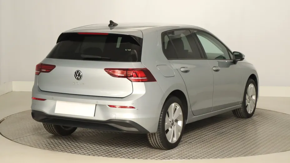VW Golf -