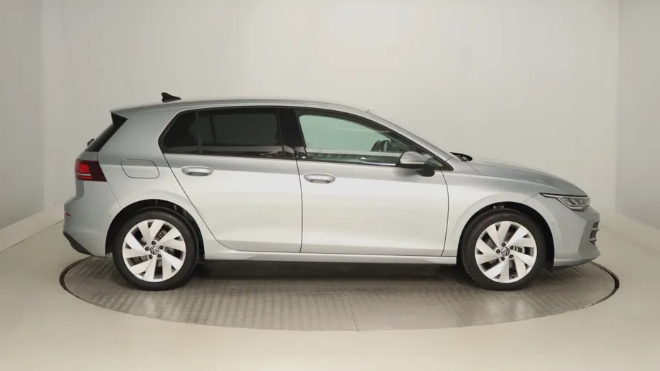 VW Golf -