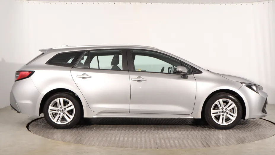 Toyota Corolla -