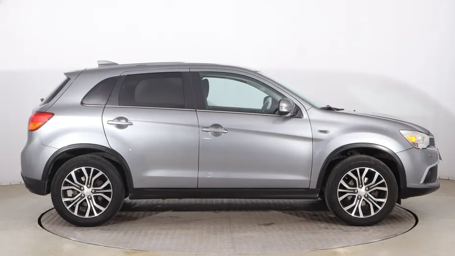 Mitsubishi ASX -
