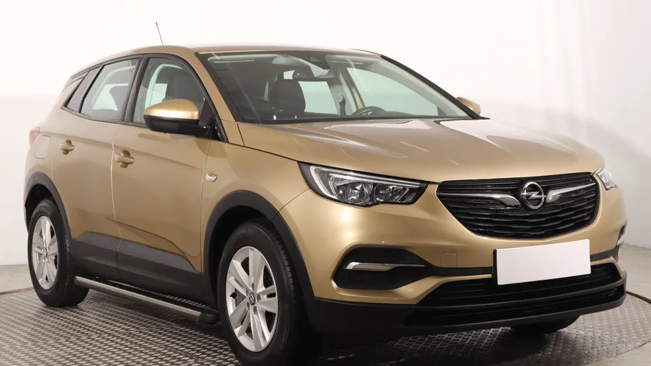 Opel Grandland -