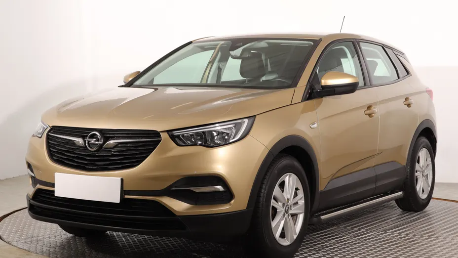 Opel Grandland -