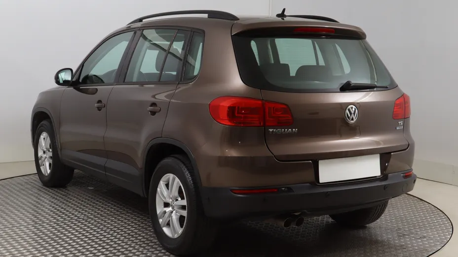 VW Tiguan -