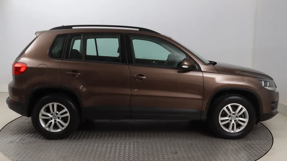 VW Tiguan -