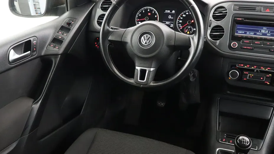 VW Tiguan -