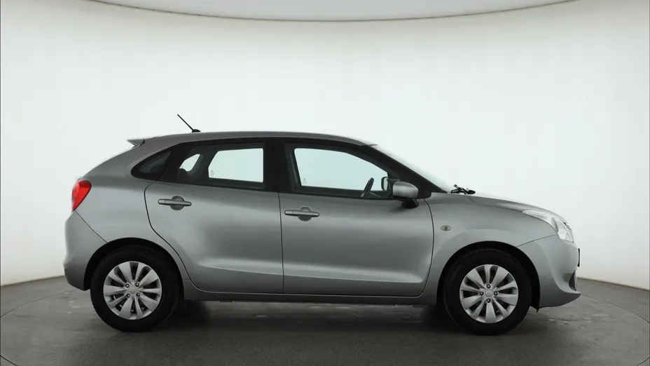 Suzuki Baleno -