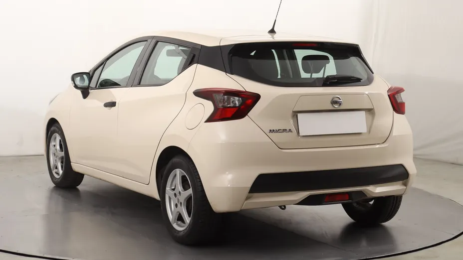 Nissan Micra -
