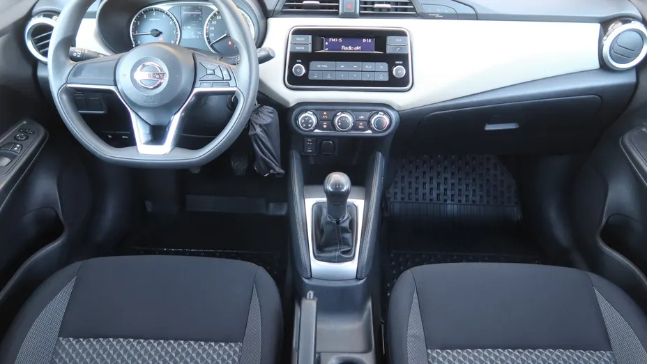 Nissan Micra -