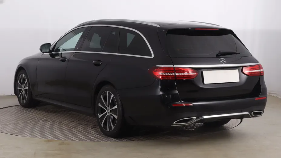 Mercedes E Klasa -