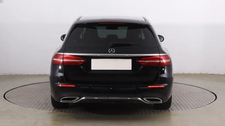 Mercedes E Klasa -