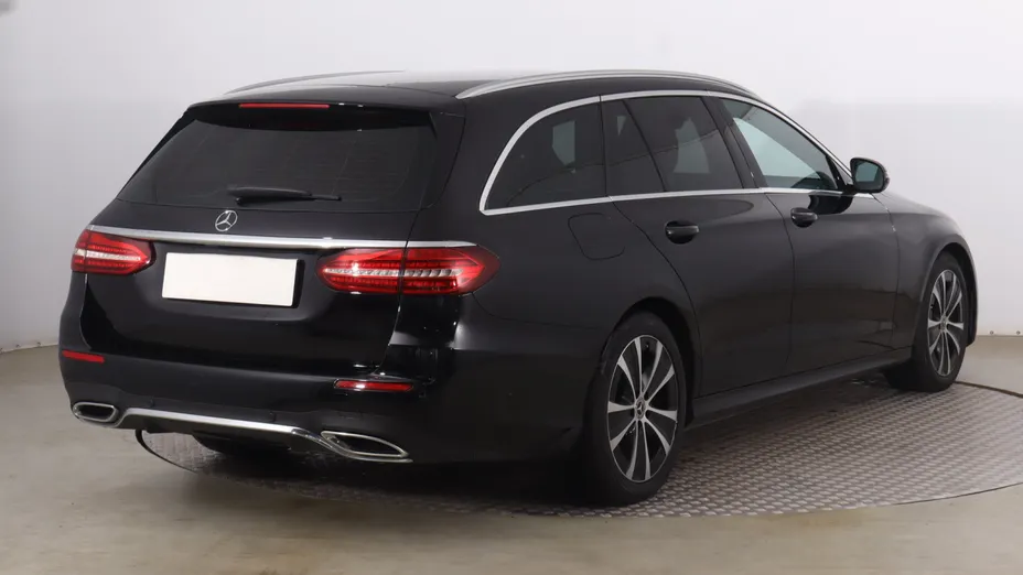 Mercedes E Klasa -