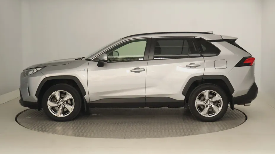 Toyota RAV4 -