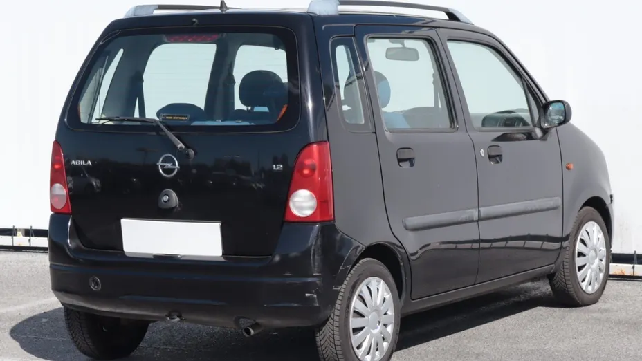 Opel Agila -