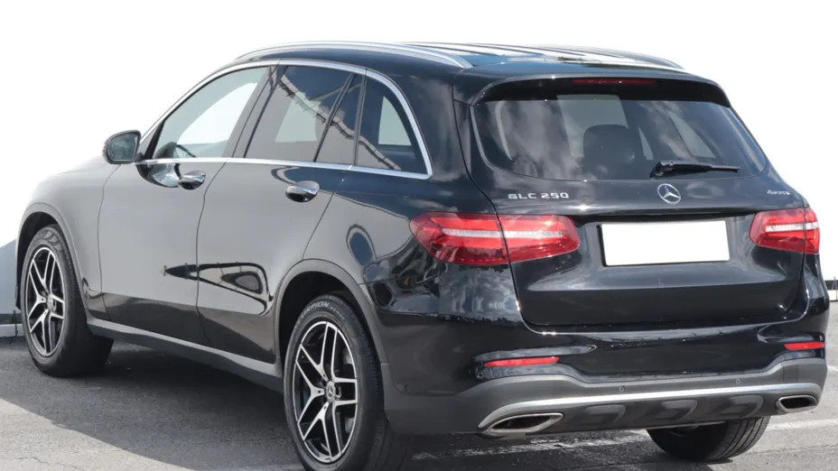 Mercedes GLC -