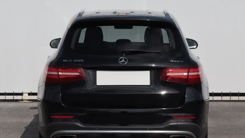 Mercedes GLC -