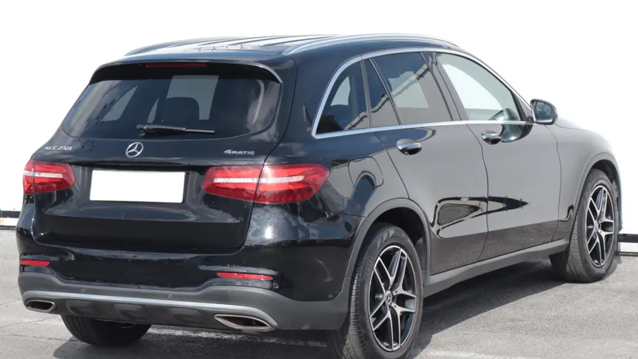 Mercedes GLC -