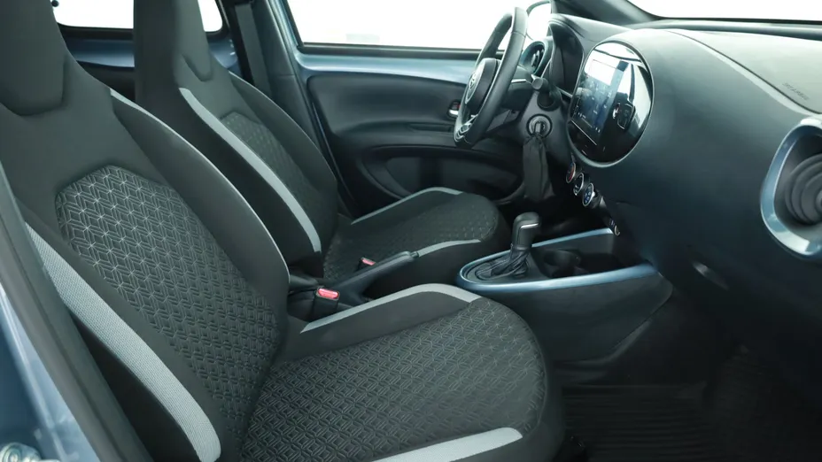 Toyota Aygo X -
