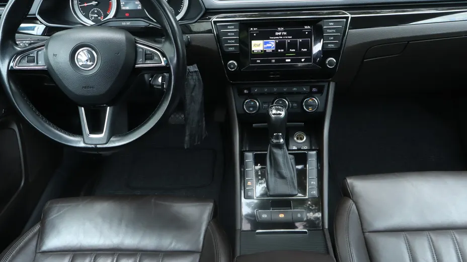 Skoda Superb -