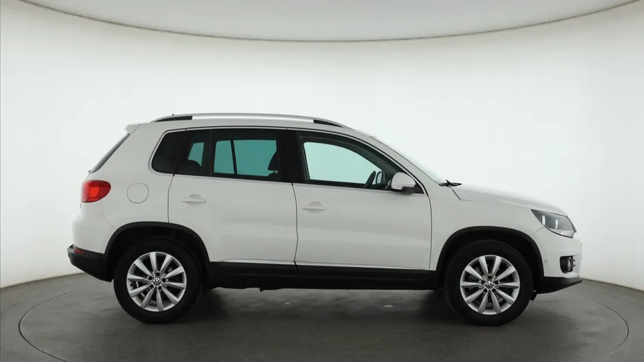 VW Tiguan -