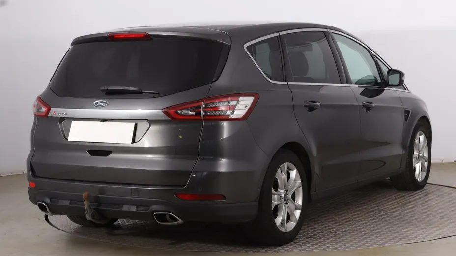 Ford S-MAX -