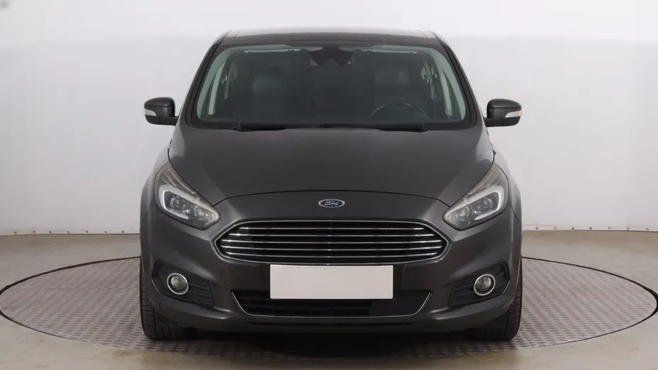 Ford S-MAX -
