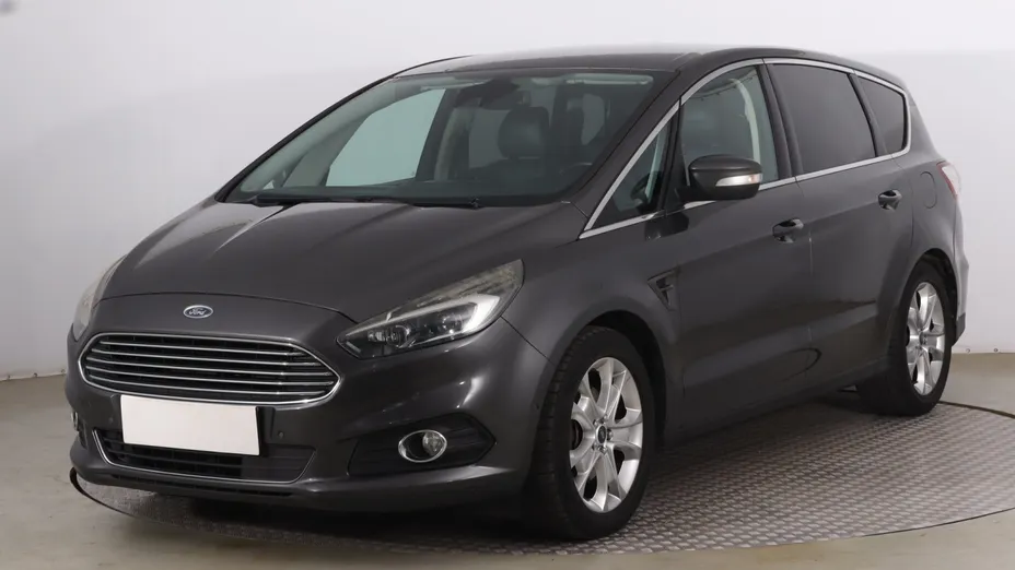 Ford S-MAX -