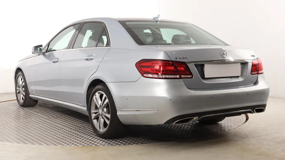 Mercedes E Klasa -