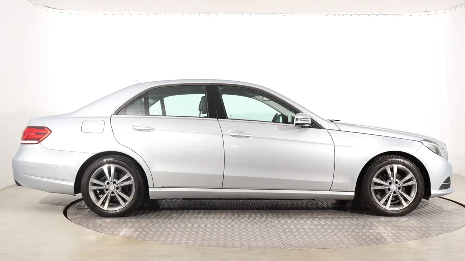 Mercedes E Klasa -