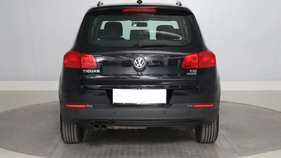 VW Tiguan -