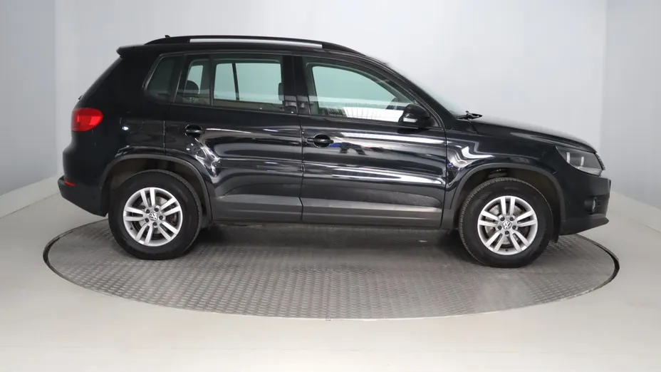 VW Tiguan -