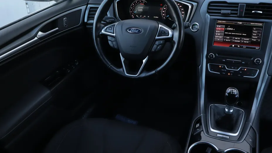 Ford Mondeo -