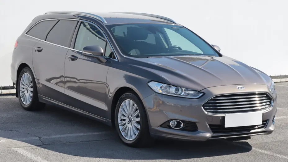 Ford Mondeo -