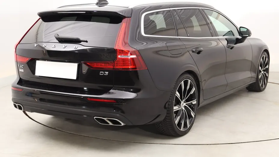Volvo V60 -