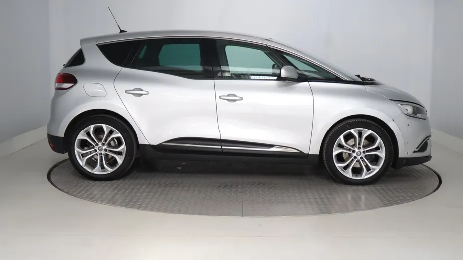 Renault Scenic -