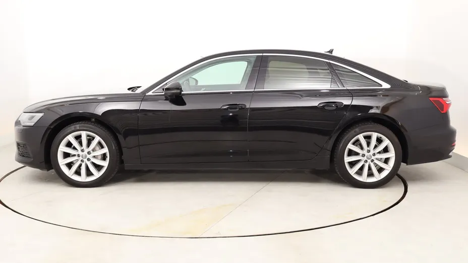Audi A6 -