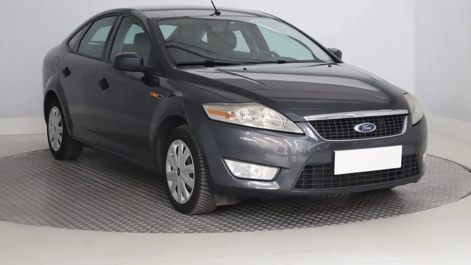 Ford Mondeo -