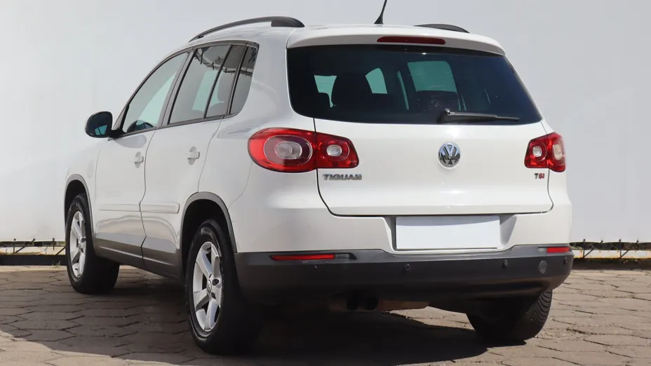 VW Tiguan -