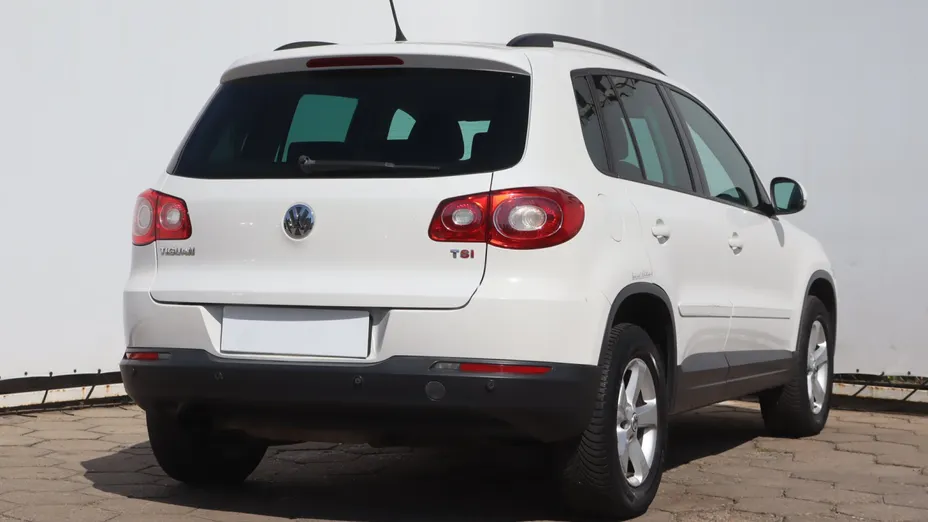 VW Tiguan -